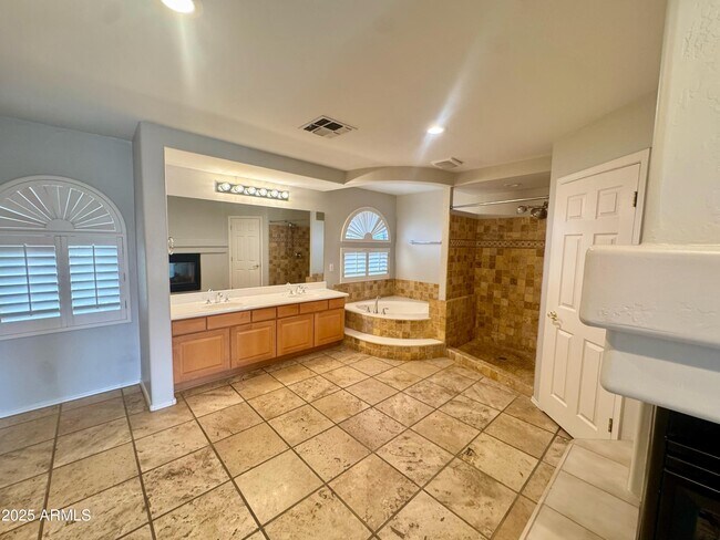 Foto del edificio - 7164 W Paso Trail