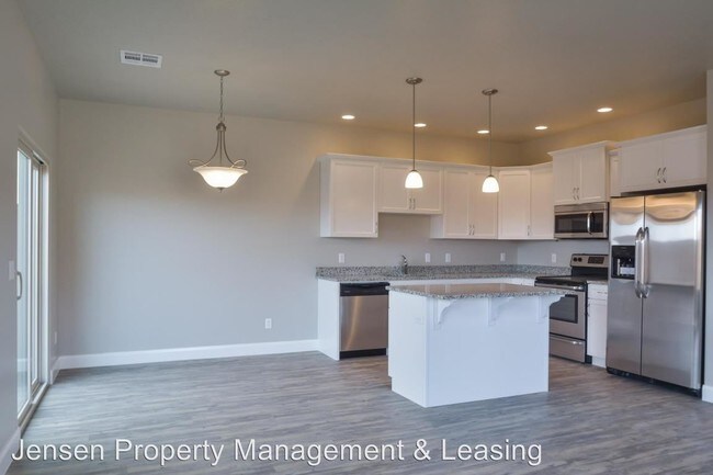 Foto del edificio - 3 br, 2.5 bath House - 2551 Bella Vista Drive