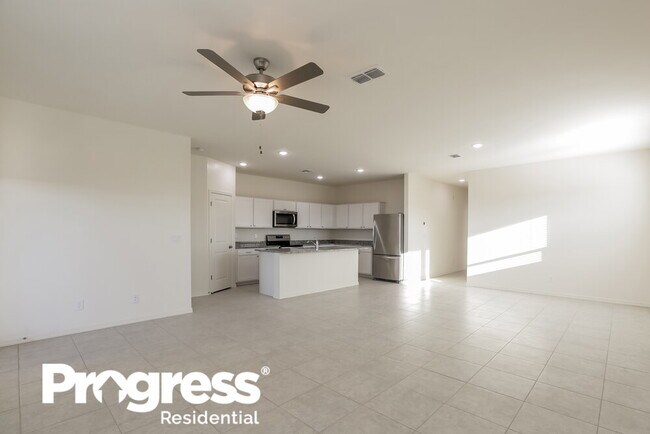 Foto del edificio - 35369 W San Capistrano Ave