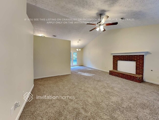 Foto del edificio - 236 Ashland Dr