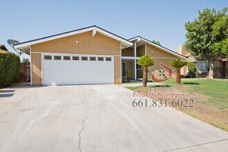 Building Photo - 4612 Posada Ave