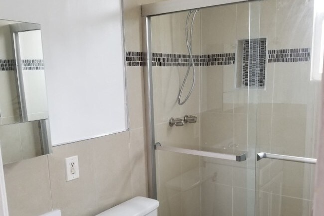 Bathroom - 2178 W 26th Pl