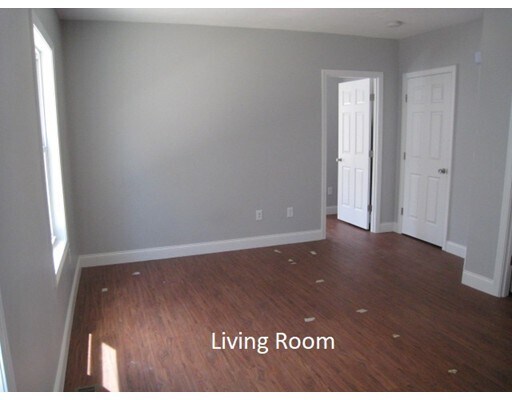 Foto del edificio - 62 Lane St