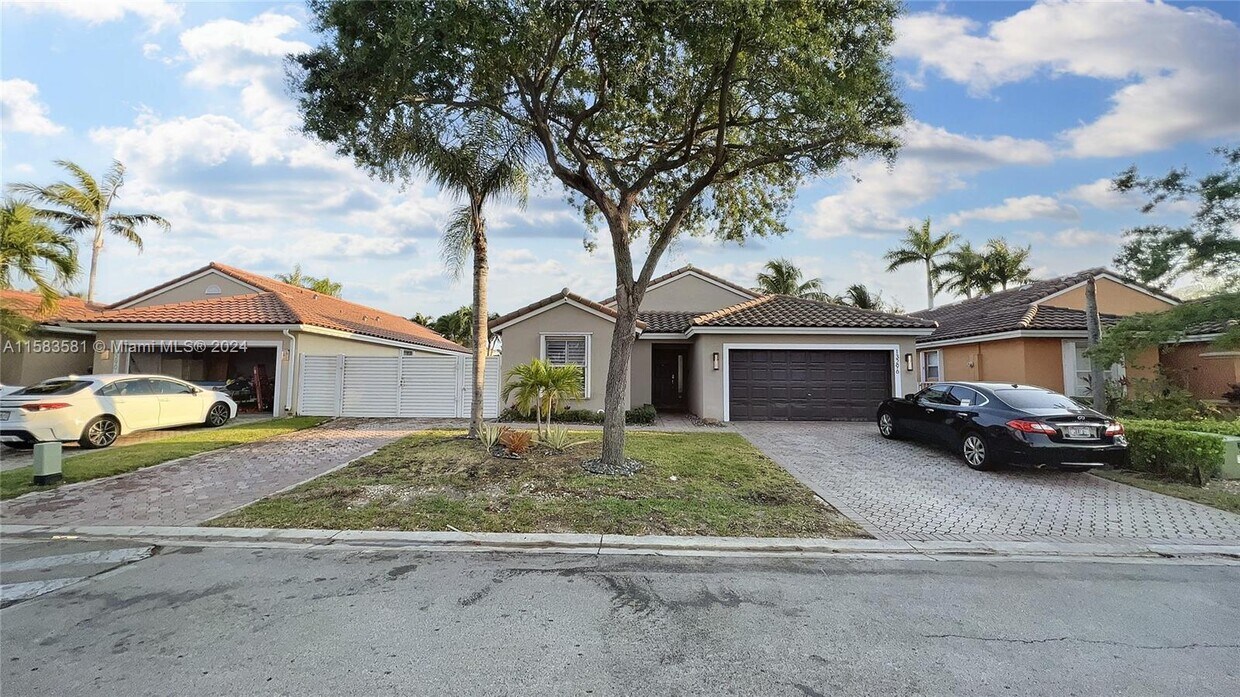 Primary Photo - 13296 SW 144th Terrace