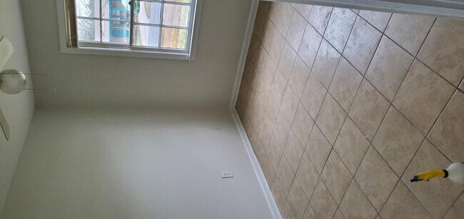 Building Photo - 4490 Kindlewood Drive