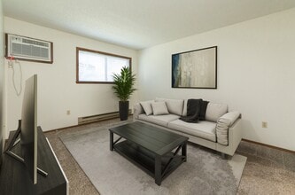 Building Photo - Maplewood Bend