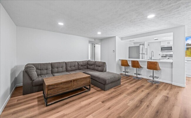 Foto del edificio - Newly Renovated Blackstone Gem!