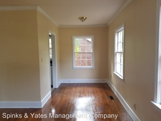 Foto del edificio - 607 Edmondson Ave