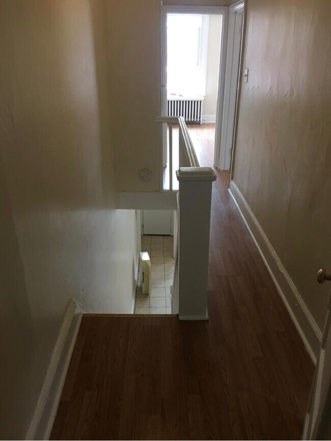 Foto del edificio - 1537 S Garnet St