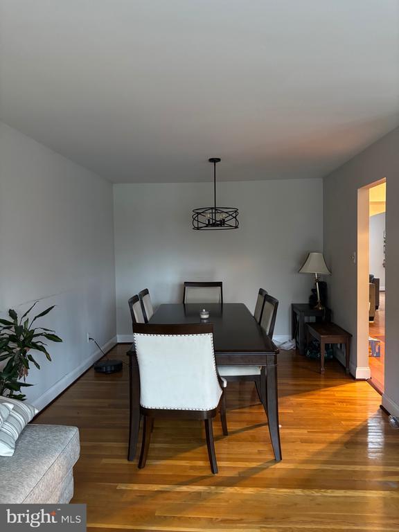 Foto del edificio - 14204 London Ln