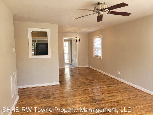 Building Photo - 3 br, 1 bath House - 8647 Sturgis Street