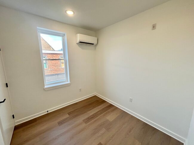 Photo - 2725 W Girard Ave-3R Apartment