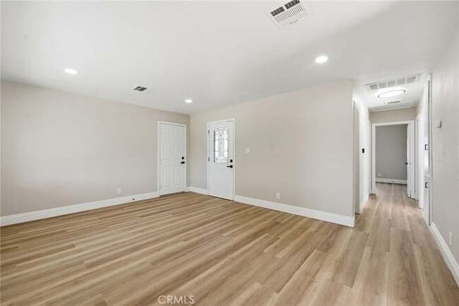 Foto del edificio - 876 Telamon Ln