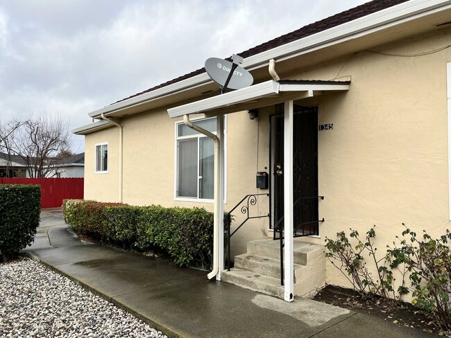 1345 front - 1343 145th Ave