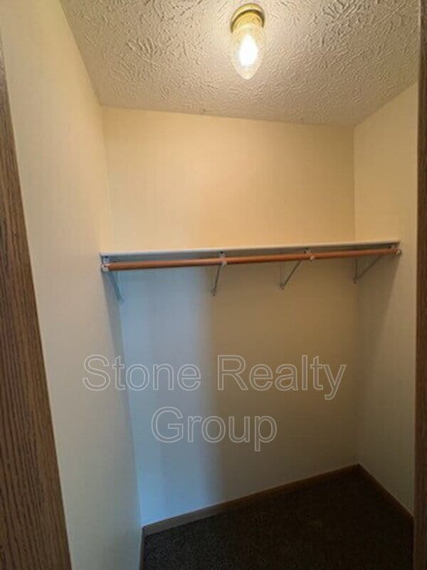 Building Photo - 677 N 25th St