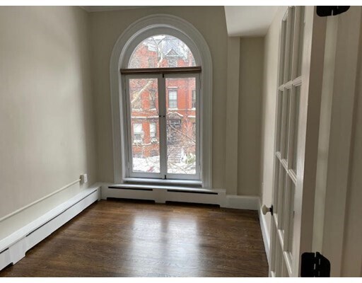 Foto del edificio - 435 Marlborough St