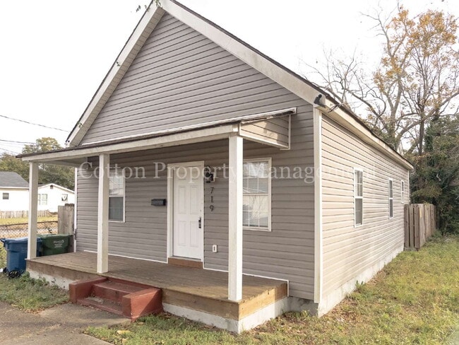 Building Photo - 2BR/2BA Home in Downtown Wilmington - $1,500/month- Pet Friendly*