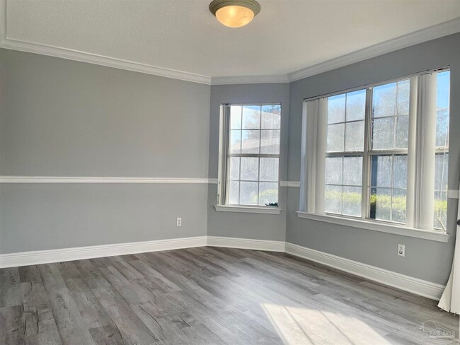 Building Photo - 3052 Red Fern Rd