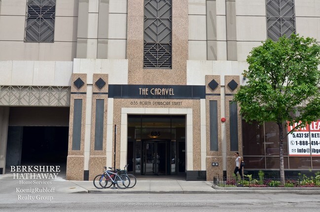 Foto del edificio - 635 N Dearborn St