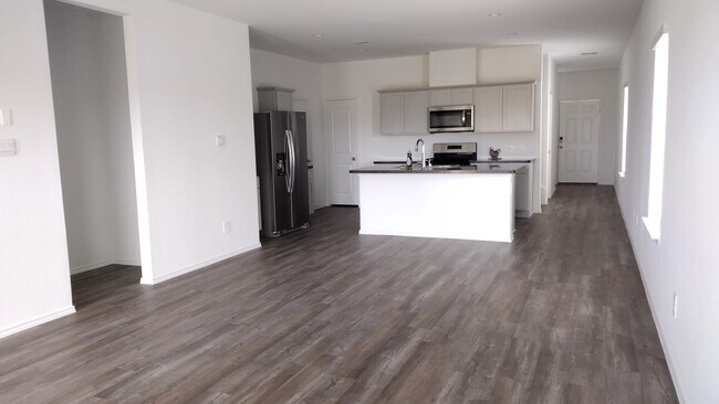 Foto del edificio - 24315 Saddlestone Green Dr