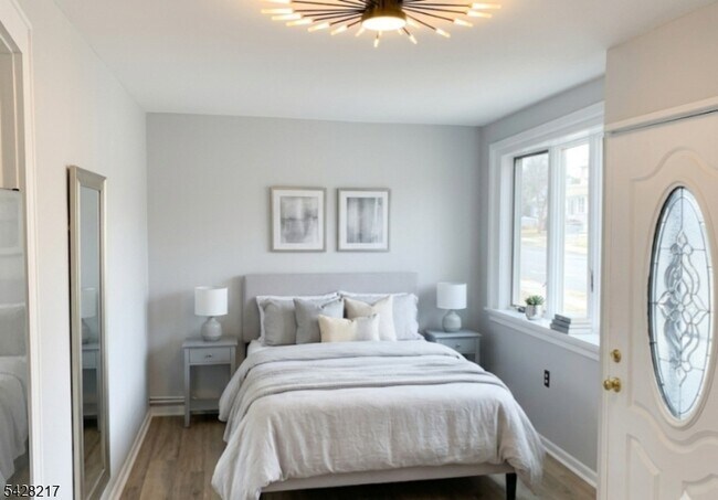 Foto del edificio - 2144 Evans St