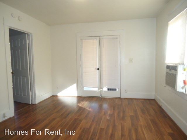 Building Photo - 1 br, 1 bath House - 297 S. E St.