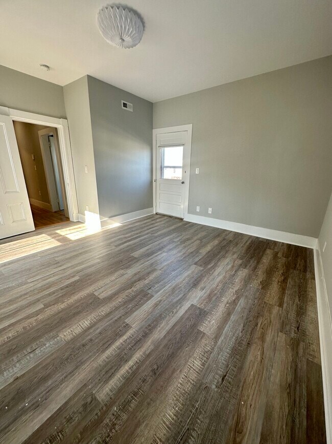 Building Photo - 187 Neponset Ave