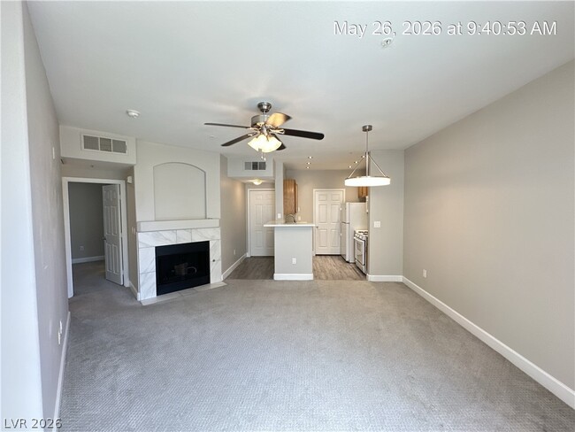 Building Photo - 7143 S Durango Dr