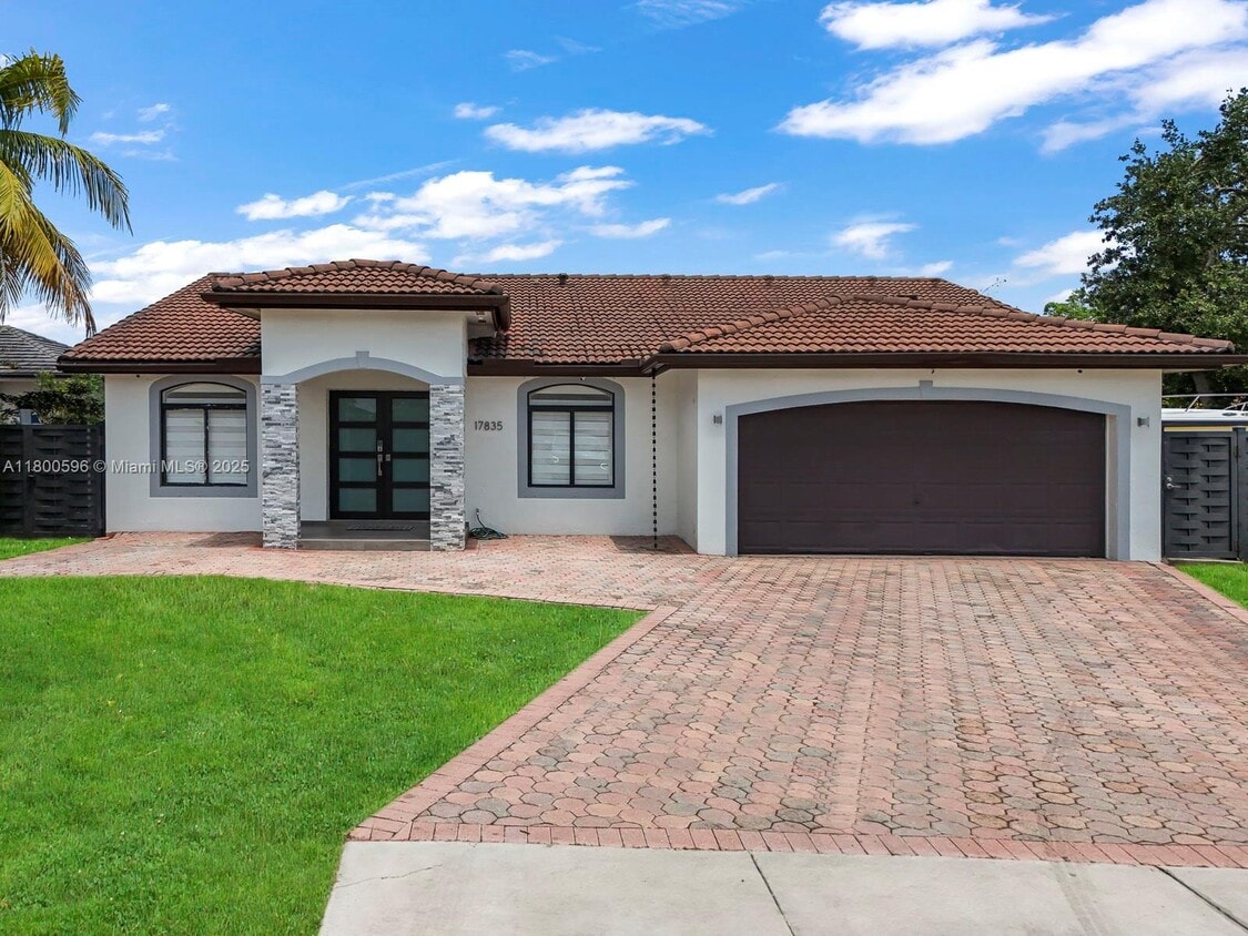 Foto principal - 17835 SW 150th Ct