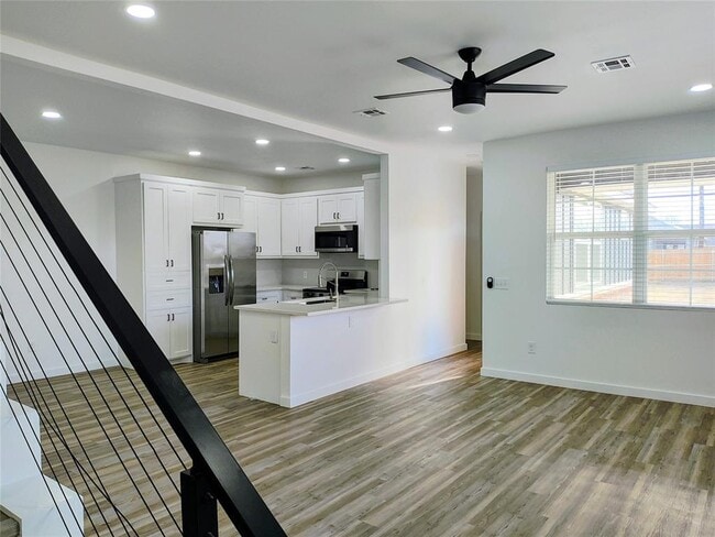 Building Photo - 236 NW 122nd St