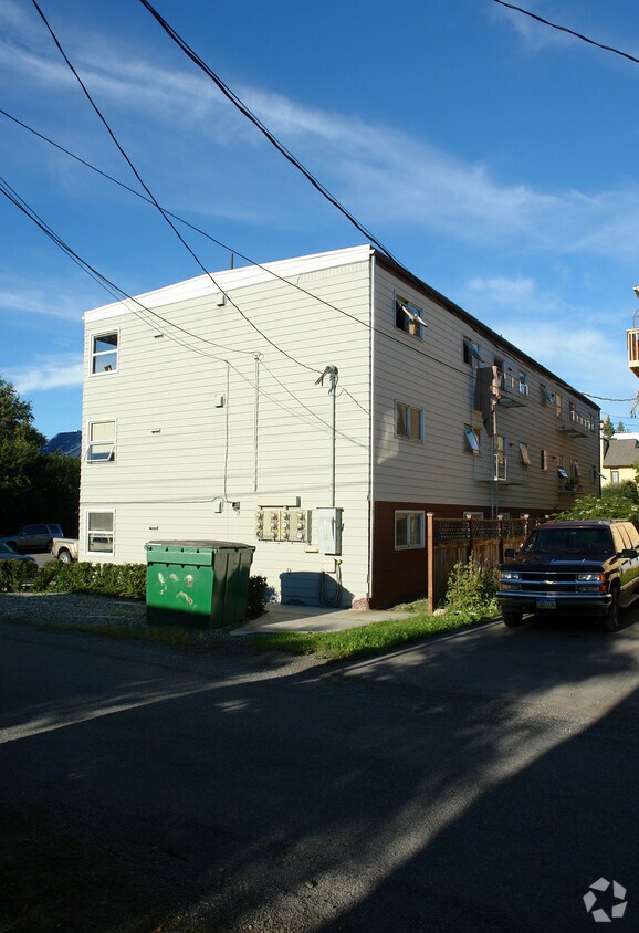 Foto del edificio - 1306 W 6th Ave