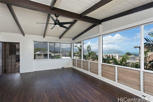 Building Photo - 44-127-127 Mikiola Dr