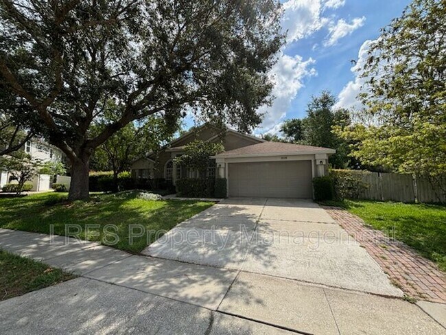 Foto del edificio - 1028 Kerwood Cir