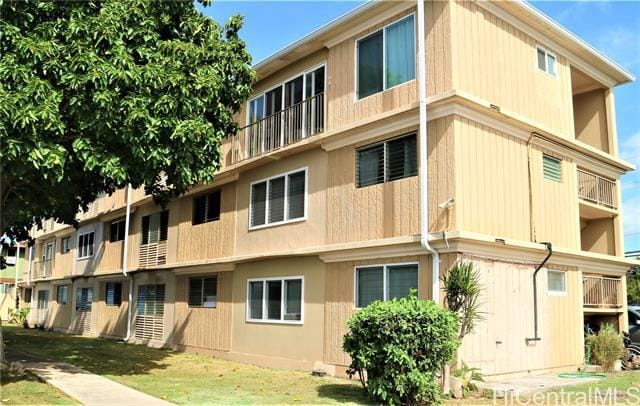 Building Photo - 68-101-101 Waialua Beach Rd