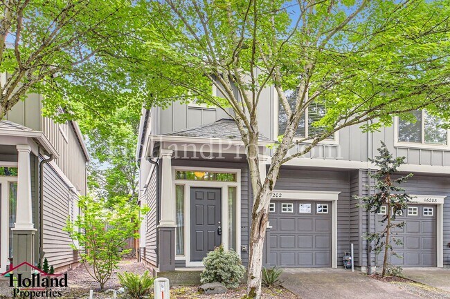Building Photo - **NEW LOWERED PRICE** Charming 3-Bedroom H...