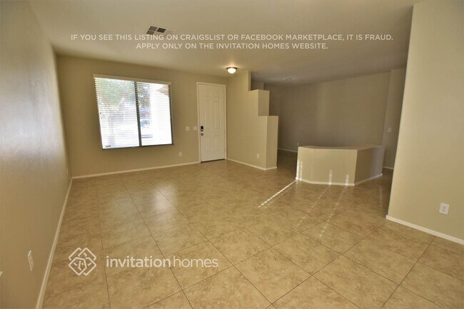 Building Photo - 14921 W Lisbon Ln