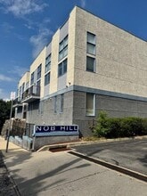 Building Photo - 182 Gay St
