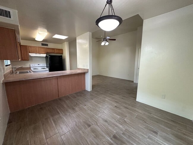 Building Photo - 6574 S Avenida Santa Carolina