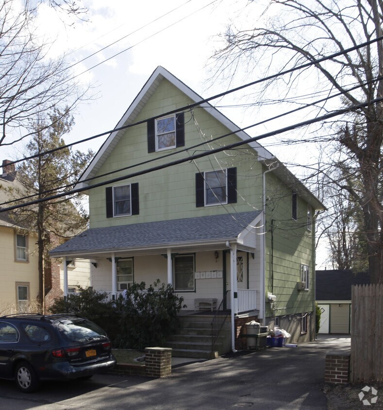 Primary Photo - 68 Soper Ave