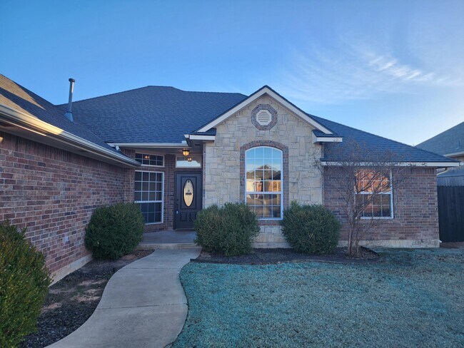 Building Photo - 10818 Blue Sky Dr
