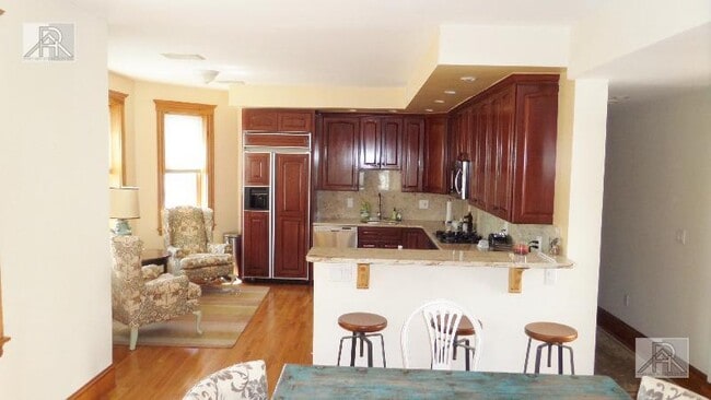 Photo - 3 bedroom in Brookline MA 02146 Apartment
