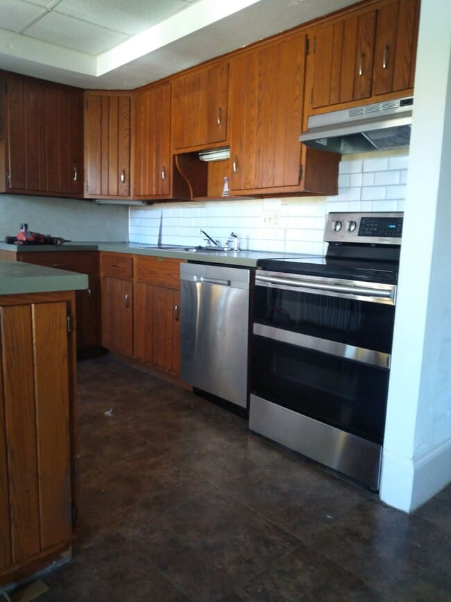 kitchen - 23 North Front Street