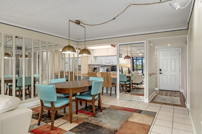 Building Photo - 100 Canebreakers Dr