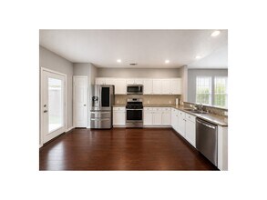 Building Photo - 9418 Brackenton Crest Dr