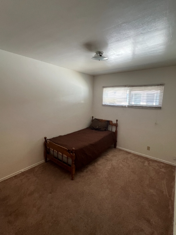 Building Photo - 44820 Spearman Ave