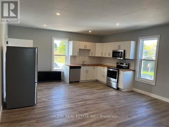 Photo du bâtiment - 20497 Leslie St