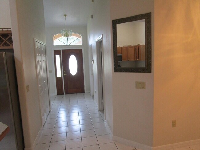 Foto del edificio - 1064 Briarwood Blvd NE