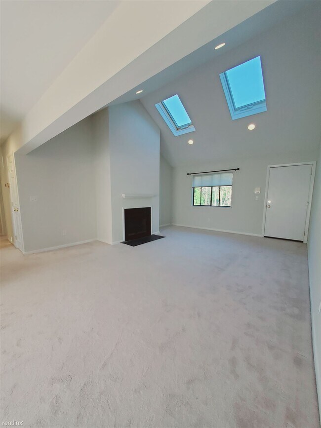 Foto del edificio - 2289 Bedford St