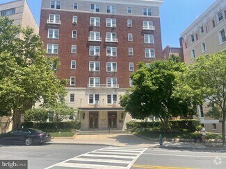 Building Photo - 1954 Columbia Rd NW