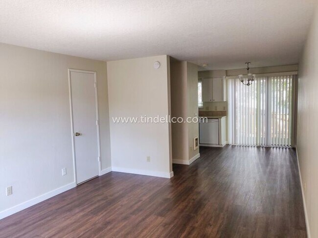 Building Photo - 3530 SW Beaverton Hillsdale Hwy